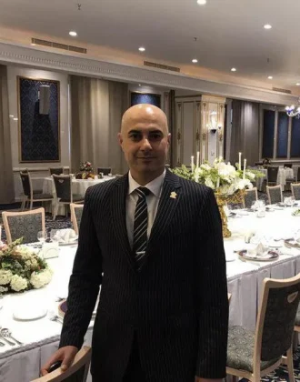 عکس دوازدهم مجید رضایی مدیر مدرن در هتل میراژ کیش